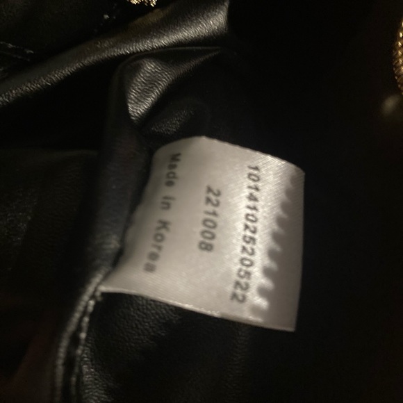 ๐ ๐ SOLD ๐ ๐ MCM Duffle Bag - Picture 6 of 11